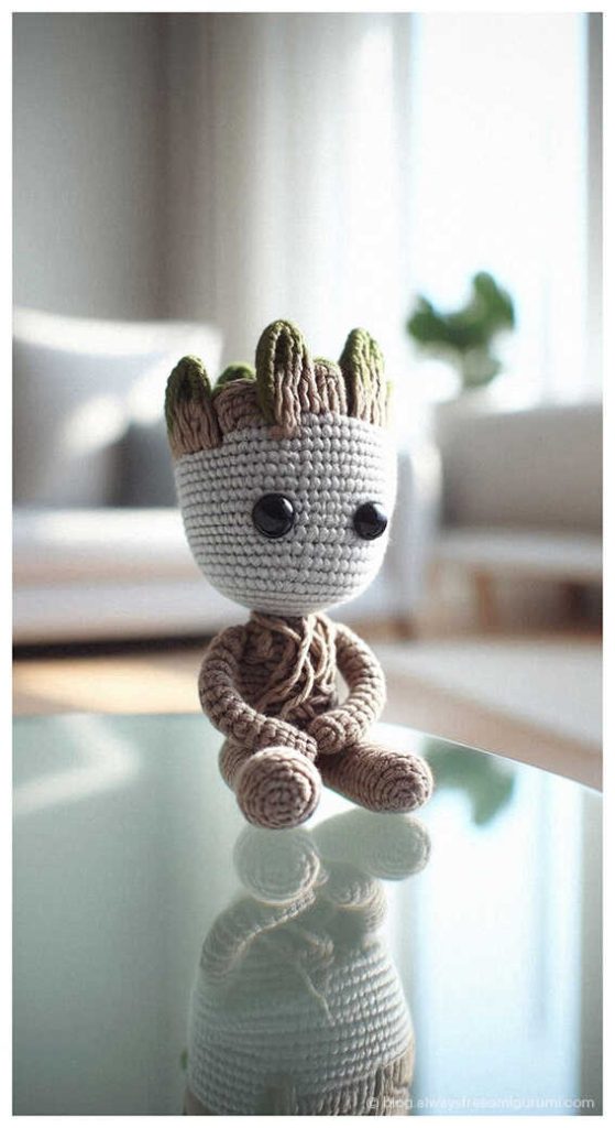 No Sew Amigurumi Pattern: Fast-track baby groot project, ideal for last minute DIY gifts.
