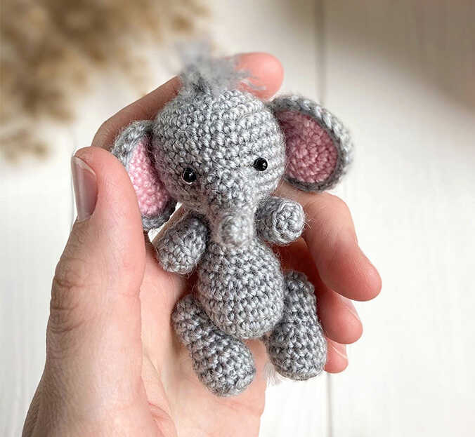 Cute Mini Elephant Amigurumi Keychain Free Crochet Pattern