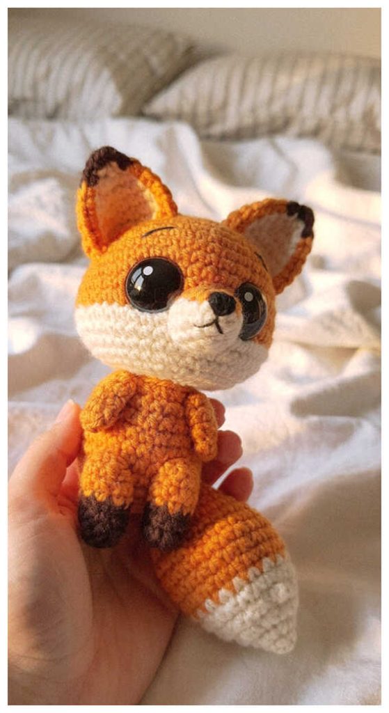 mini crochet fox amigurumi handmade small woodland fox toy soft texture inspiration